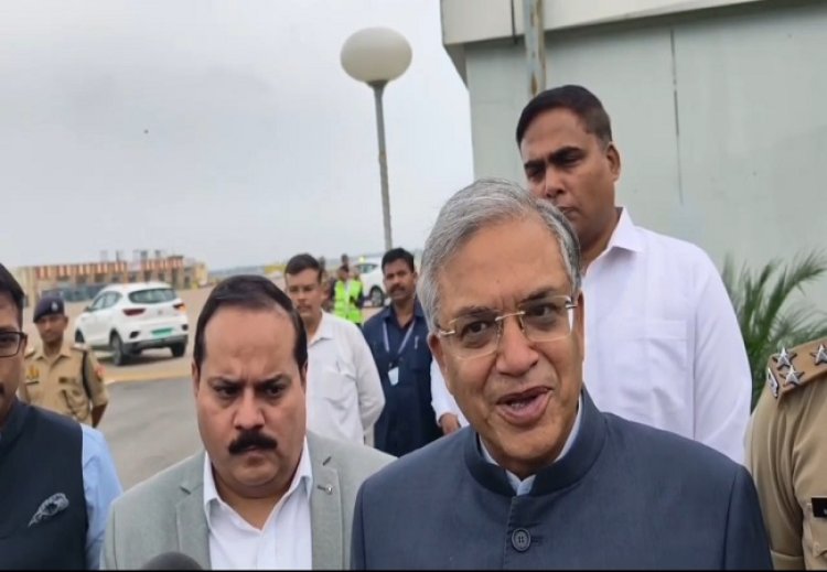 उत्तर प्रदेश के दाे दिवसीय दौरे पर लखनऊ पहुंचे मुख्य चुनाव आयुक्त, जेन-जी से करेंगे संवाद