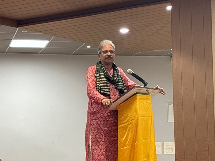 लोकतांत्रिक चेतना से ही कायम है भारत की एकता व अखंडता : डॉ. संजीव कुमार शर्मा