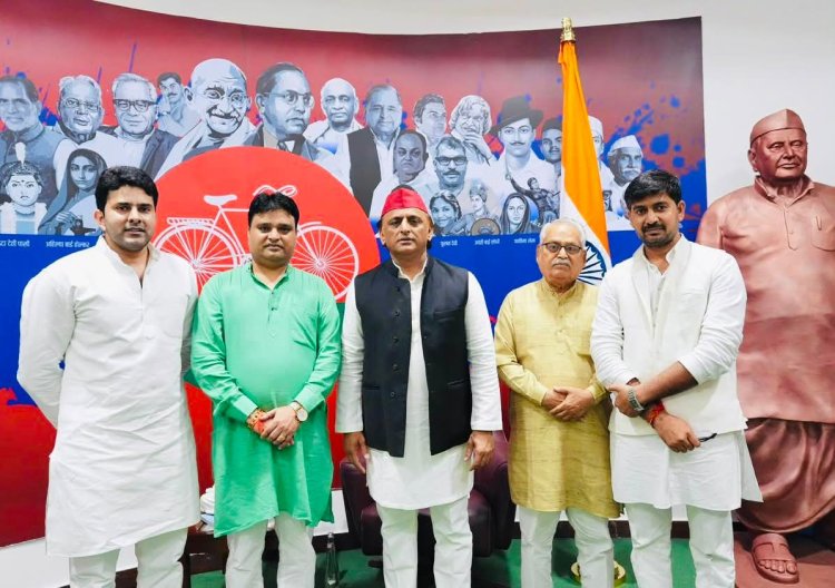 बसपा सरकार के पूर्व मंत्री रतनलाल अहिरवार की सपा में घर वापसी