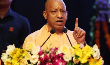 योगी बोले- ‘शिक्षक वह दीप हैं जो ज्ञान का प्रकाश फैलाकर पीढ़ियों का मार्ग प्रशस्त करते हैं’