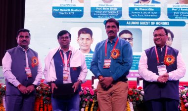 IIIT इलाहाबाद के Global Alumni Meet-2026 में नवाचार और स्टार्टअप पर मंथन, प्रो. भीम सिंह बोले- नई पीढ़ी के मार्गदर्शक बनें पूर्व छात्र