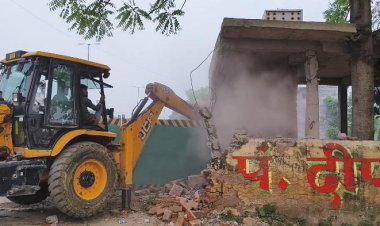 कानपुर में सरकारी जमीन पर चला बुलडोजर, केडीए ने हटाया कथित अतिक्रमण