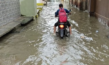 बांदा में 10 घंटे से लगातार बारिश, 30 MM बारिश रिकॉर्ड; भारी बारिश का ऑरेंज अलर्ट