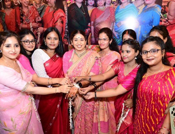 हरितालिका तीज महोत्सव में दिखा महिलाओं का उत्साह, अभिलाषा गुप्ता नन्दी बोलीं- आस्था, परंपरा और सामाजिक एकता का प्रतीक है पर्व
