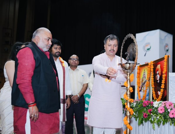 लखनऊ में फार्माविजन का 13वां राष्ट्रीय अधिवेशन शुरू, भारत के फार्मेसी क्षेत्र की वैश्विक भूमिका पर जोर