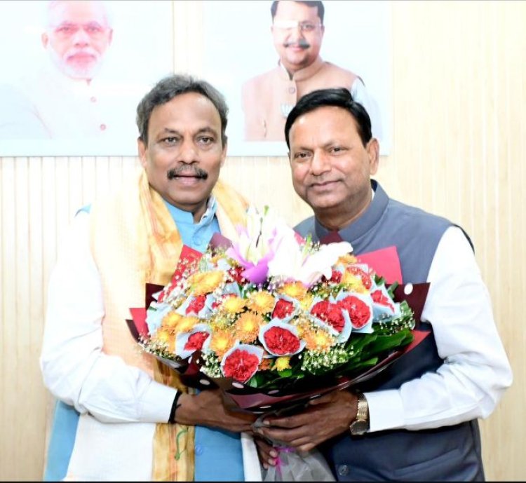 UP Politics: विनोद तावड़े का सपा के PDA पर तंज, बोले- ‘पराया धन अपना’; 2027 में नाकाम करेंगे अखिलेश की रणनीति