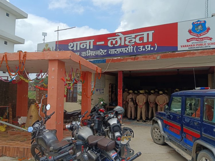 लोहता थाने में पुलिसकर्मियों को फायर सेफ्टी ट्रेनिंग, आग लगने पर बचाव और रेस्क्यू के सिखाए तरीके