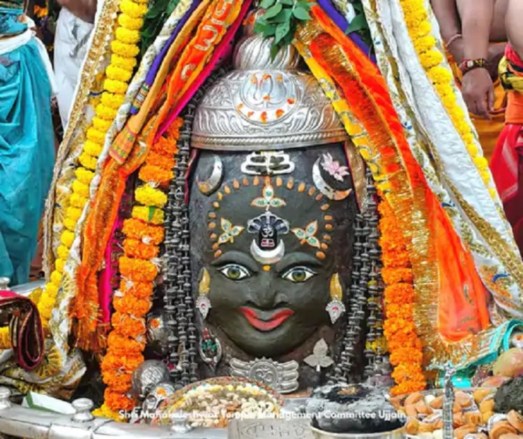 भस्म आरती में राजा स्वरूप में सजे बाबा महाकाल, शाम 4 बजे निकलेगी भव्य राजसी सवारी; सिंधिया करेंगे पालकी पूजन