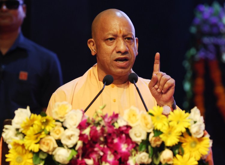 योगी बोले- ‘शिक्षक वह दीप हैं जो ज्ञान का प्रकाश फैलाकर पीढ़ियों का मार्ग प्रशस्त करते हैं’