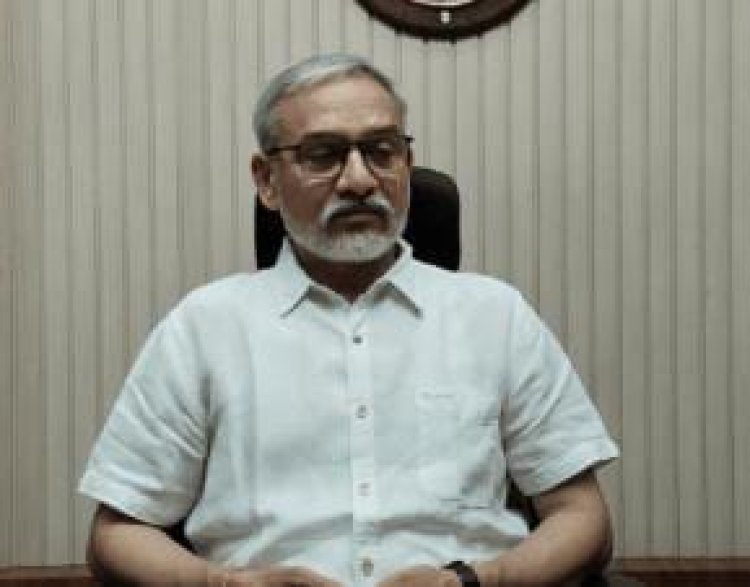 10% से कम ऑनलाइन उपस्थिति वाले स्कूलों पर परिषद सख्त, प्रधानाचार्यों को नोटिस; 35 जिलों पर निगरानी बढ़ी