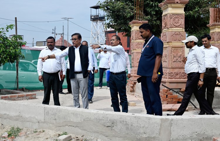 अयोध्या दीपोत्सव की तैयारियों का अपर मुख्य सचिव ने लिया जायजा, समय पर काम पूरा करने के निर्देश