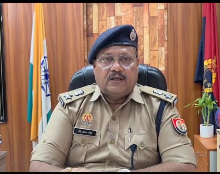 नोएडा बस अग्निकांड के बाद उठे सवाल: अलग-अलग राज्यों में बस का रजिस्ट्रेशन, फिटनेस और प्रदूषण प्रमाणपत्र