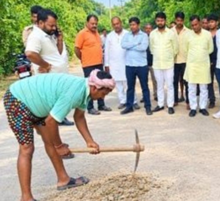 रमना-नरोत्तमपुर सड़क की गुणवत्ता पर विधायक सुनील पटेल ने उठाए सवाल, स्कूल की दीवार गिरवाई