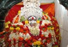 वाराणसी: शारदीय नवरात्रि के दूसरे दिन संयम, सदाचार की देवी ब्रम्हचारिणी के दरबार में उमड़ा आस्था का सैलाब