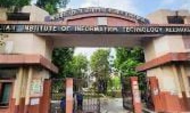 IIIT प्रयागराज में रक्तदान शिविर, शिक्षकों और छात्रों ने बढ़-चढ़कर लिया हिस्सा; 70 यूनिट रक्त एकत्र