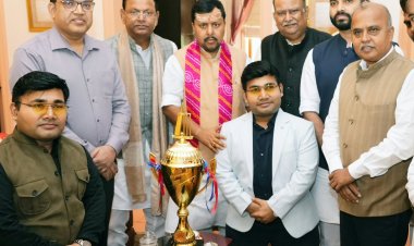 वाराणसी में ‘सेवा संकल्प ट्रॉफी’ का अनावरण, नितिन नवीन बोले- दिव्यांगता मन की होती है, शरीर की नहीं