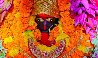 शीतला चौकियां धाम में स्कंदमाता के दर्शन को उमड़े श्रद्धालु, 4 घंटे में 6 हजार ने टेका माथा