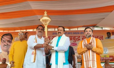 केशव मौर्य का सपा पर हमला, बोले- यमुनापार में बूथ कब्जाने का दौर खत्म | गुंडागर्दी करने वाले मिट्टी में मिल जाएंगे : केशव मौर्य