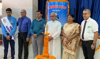अंग्रेजी के साथ हिंदी में भी दक्षता हासिल करें विद्यार्थी: प्रो. सरोज सिंह