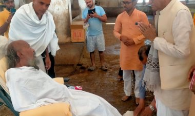 विंध्यधाम पहुंचे चंपत राय, संगठन की मजबूती पर दिया जोर