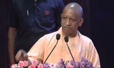 कांग्रेस ने भारत को लूटा था, आज सीधे लोगों के खाते में पैसा मिल रहा: मुख्यमंत्री योगी