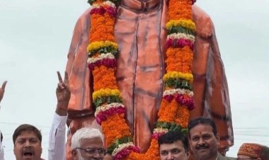 सरदार पटेल के त्याग से एक सूत्र में बंधी राष्ट्र की एकता-अखंडता : स्वतंत्र देव सिंह