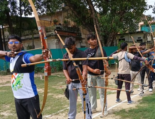 वाराणसी के तीरंदाजों का राष्ट्रीय प्रतियोगिता में चयन, रिकर्व से कंपाउंड तक 10 खिलाड़ियों को मौका
