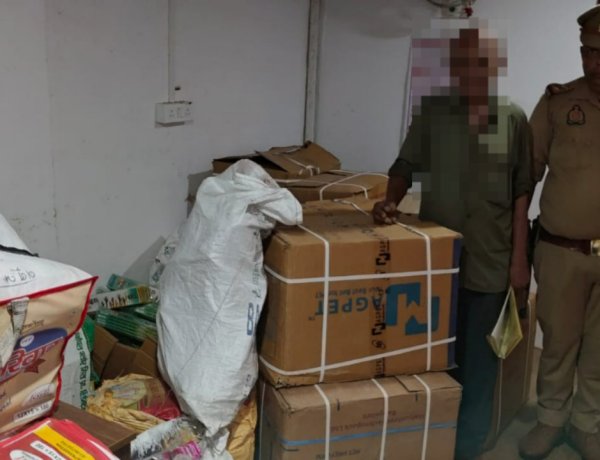 जौनपुर में मकान से 5 कुंतल अवैध पटाखे बरामद, एक गिरफ्तार