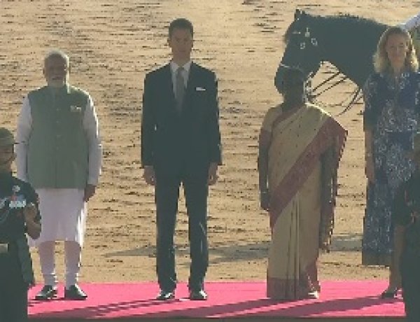 राष्ट्रपति मुर्मु और पीएम मोदी ने किया लिकटेंस्टीन के प्रिंस एलोइस का स्वागत, आज होगी द्विपक्षीय बैठक