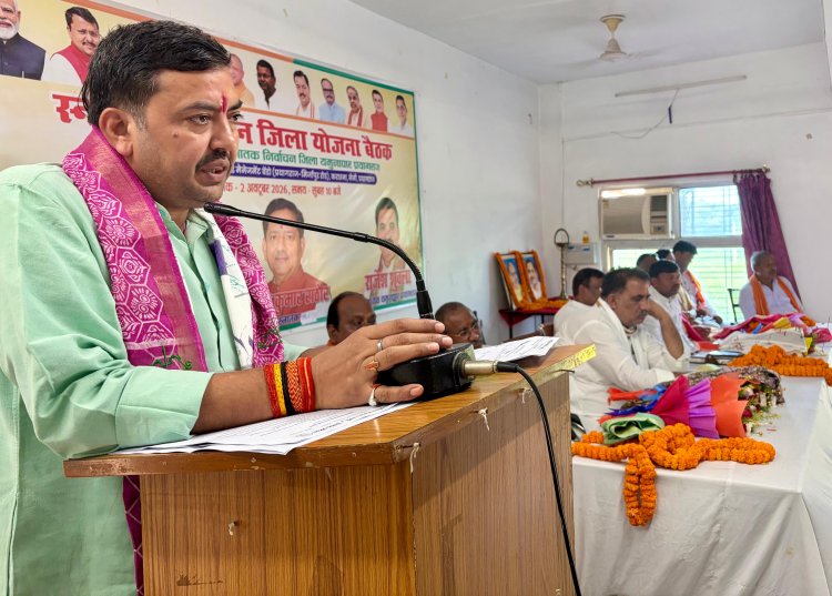 स्नातक निर्वाचन की तैयारी में जुटी भाजपा यमुनापार, प्रथम वरीयता के मतदान के लिए घर-घर संपर्क पर जोर