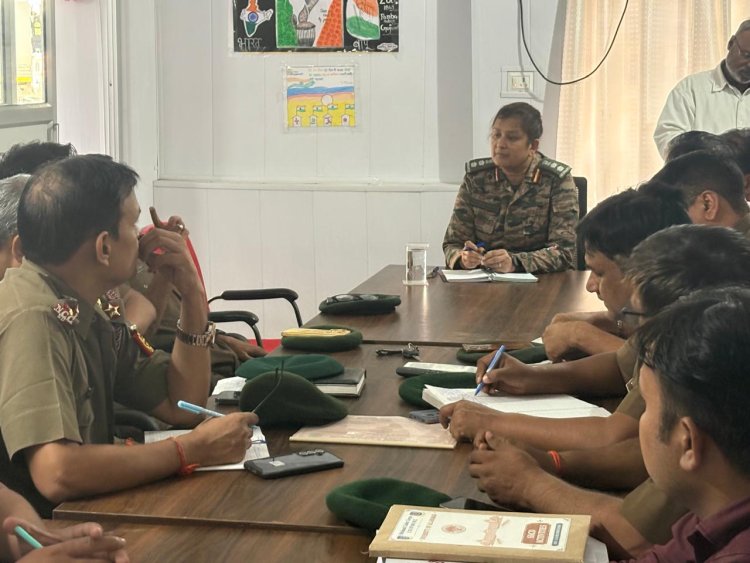 प्रयागराज में NCC के नए पाठ्यक्रम को लागू करने की तैयारी तेज, कर्नल रितु श्रीवास्तव रावत ने ANO को दिए निर्देश