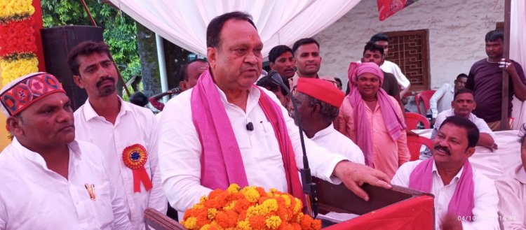 2027 की चुनावी तैयारी में जुटी सपा, कैलाश चौरसिया ने कार्यकर्ताओं से अखिलेश यादव को मजबूत करने का किया आह्वान