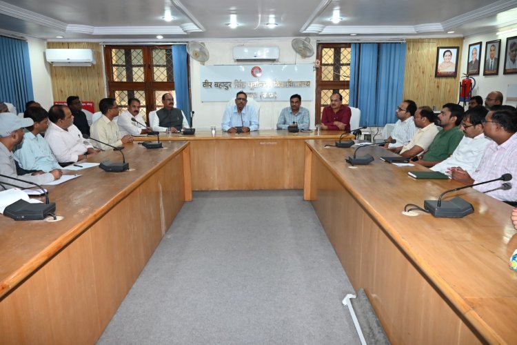 पूर्वांचल विश्वविद्यालय के विकास का रोडमैप बनेगा, कुलपति प्रो. आरके सिंह ने शिक्षकों से मांगे सुझाव
