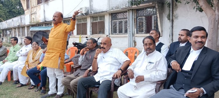 माफिया अतीक के कब्जे से मुक्त कराई गई जमीन पर गुरुवार को भूमिपूजन करेंगे मुख्यमंत्री योगी