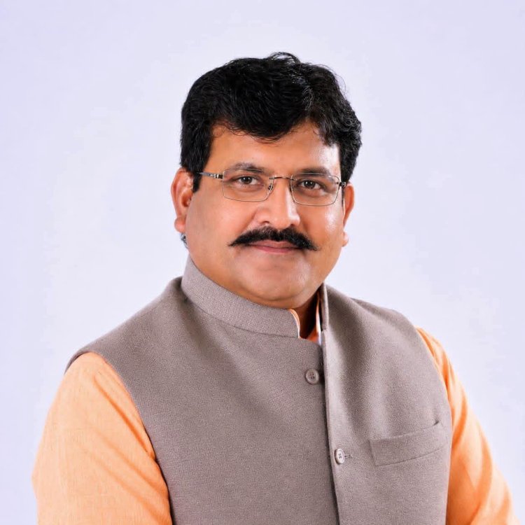 स्नातक एमएलसी चुनाव: अशोक राठौड़ की जीत का भाजपा महानगर अध्यक्ष सुधीर सिंह ने किया दावा