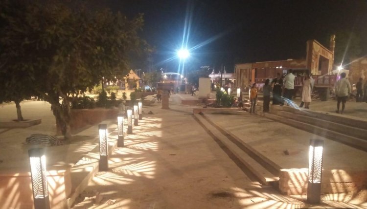 अयोध्या दीपोत्सव 2026: 33 लाख दीयों से जगमगाएगी रामनगरी, फूलों और रोशनी से सजेगा रामपथ