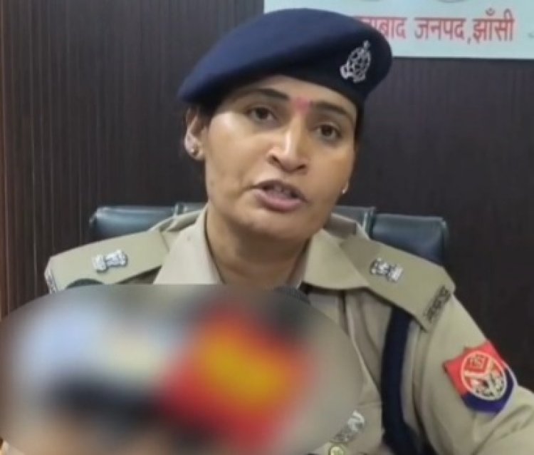 PET परीक्षा में नकल का चौंकाने वाला मामला: सेनेटरी पैड में डिवाइस छिपाकर पहुंचा प्रयागराज का अभ्यर्थी, झांसी में पकड़ा गया
